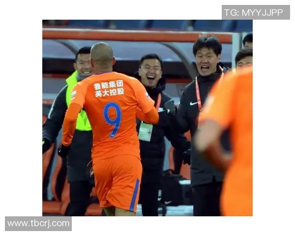 西安足球队实力引发热议球迷对球队表现的不同看法与争论