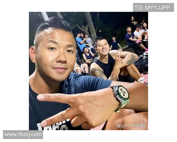 足球明星与他的黑人妻子共同书写的爱情传奇与家庭生活 足球明星与他的黑人妻子共同书写的爱情传奇与家庭生活