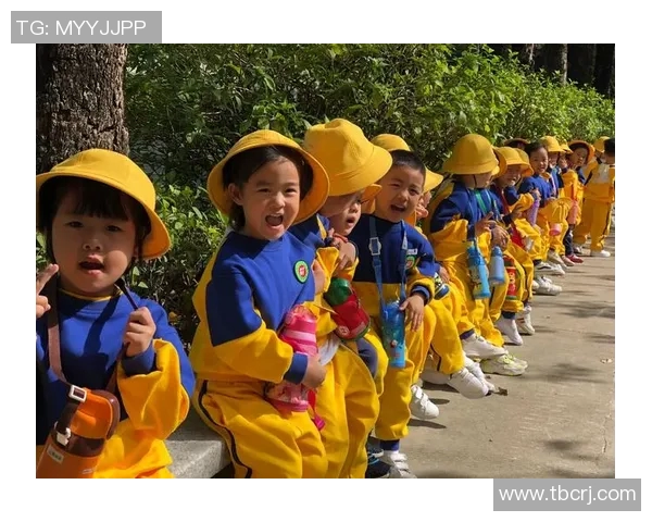 足球明星儿子的小名揭秘看看他们的童年趣事与成长故事 足球明星儿子的小名揭秘看看他们的童年趣事与成长故事